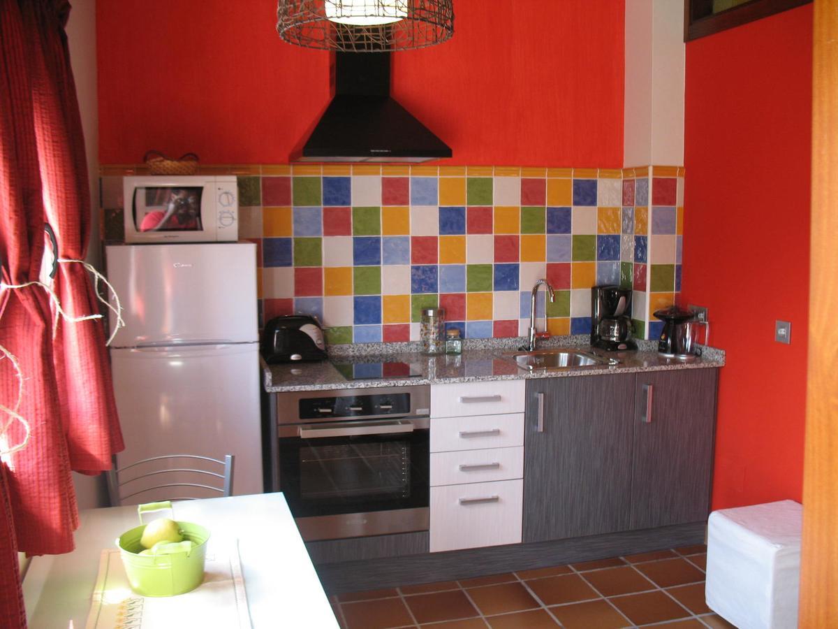 Apartamentos Rurales Knicasia Quintueles Exteriör bild